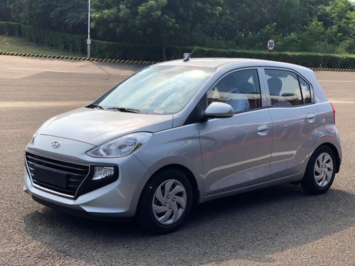 Xe giá rẻ Hyundai Santro sắp về Việt Nam đang 'đắt hàng' tại Ấn Độ