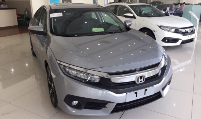Honda Civic nhập khẩu dễ bị 'hạ đo ván' tại Việt Nam