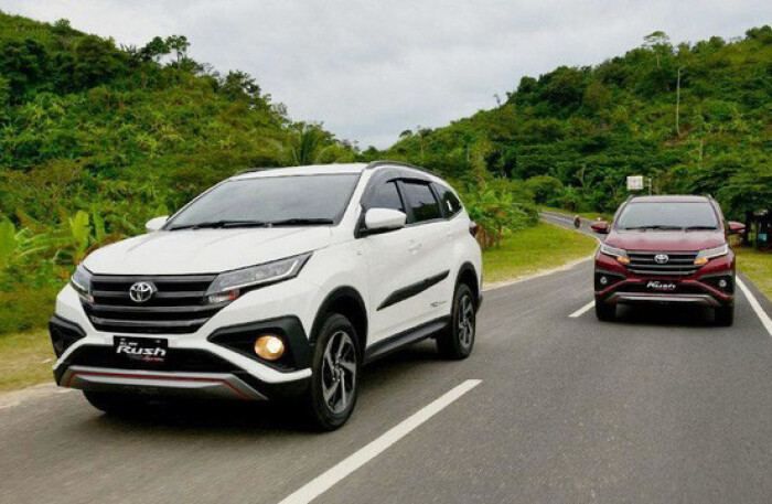 Xe Rush giá 336 triệu về Việt Nam, Toyota như 'hổ thêm cánh'