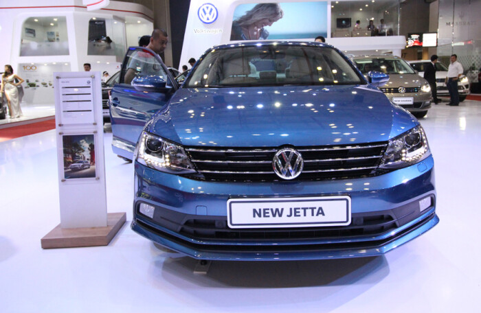 Volkswagen Jetta giảm 100 triệu, đối đầu Toyota Altis, Hyundai Elantra
