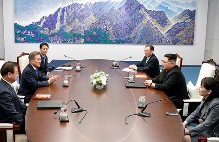 Hình ảnh hậu trường ấn tượng tại thượng đỉnh Hàn - Triều