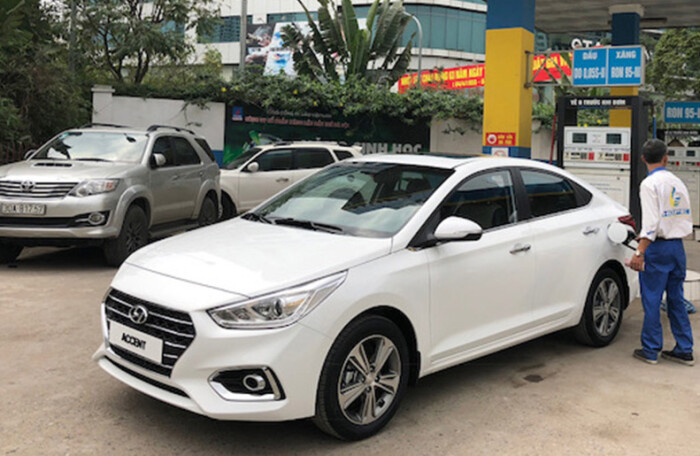Hyundai Accent 2018 chưa mở bán đã xuất hiện trên phố Hà Nội
