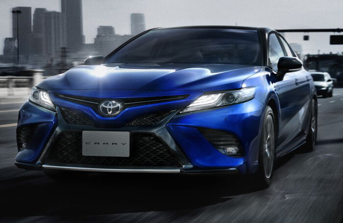 Toyota Camry Sport mở bán tại Nhật Bản, giá từ 772 triệu đồng