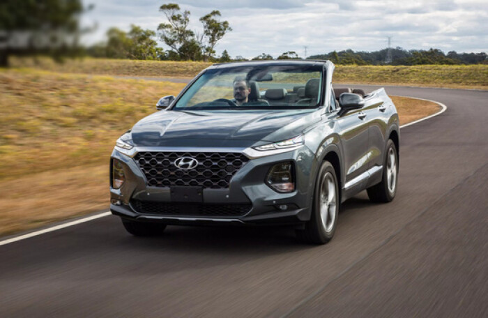 Hyundai ‘hét giá’ 3,3 tỷ đồng cho chiếc Hyundai Santa Fe 2019 mui trần
