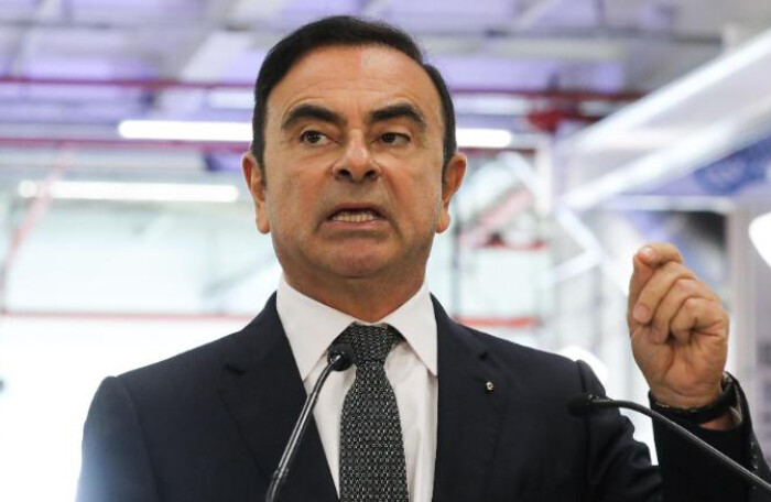Ông Carlos Ghosn, chủ tịch kiêm CEO hãng xe lớn nhất Pháp từ chức