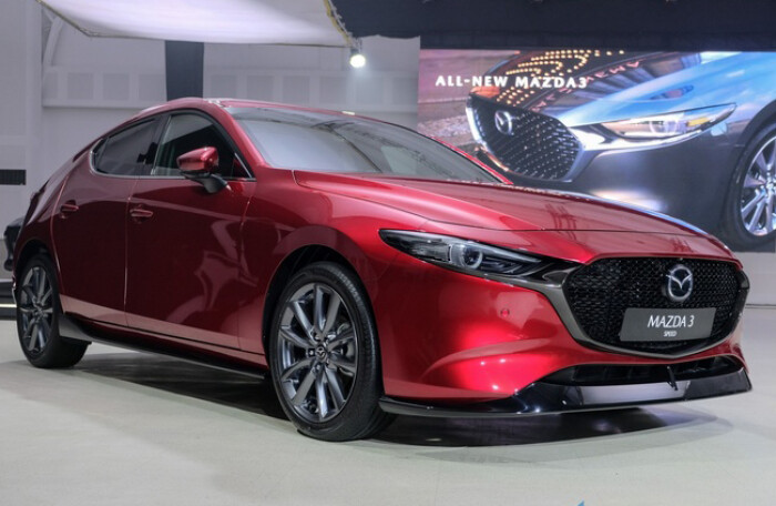 Mazda3 thế hệ mới giá từ 737 triệu đồng tại Thái Lan, khách hàng Việt 'dài cổ' chờ