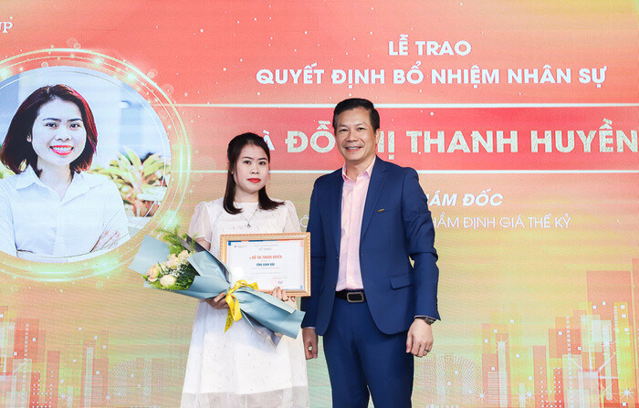 Bà Đỗ Thị Thanh Huyền thay 'Shark' Hưng làm CEO Cen Value