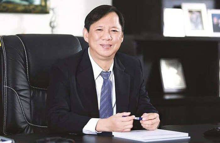 Ông Trần Lệ Nguyên chính thức rời ghế Chủ tịch Chứng khoán Rồng Việt