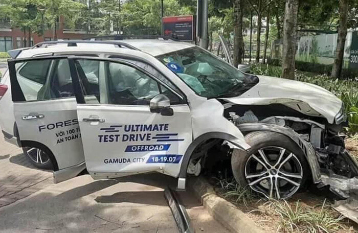 Xe lái thử của Subaru Việt Nam gặp tai nạn, hư hỏng nặng