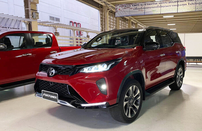 Sau Kia Sorento, khách hàng Việt lại ‘ngóng’ Toyota Fortuner mới