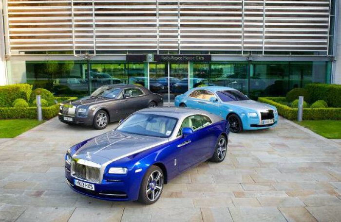 Rolls-Royce bán được 3.756 xe trong năm 2020, giảm mạnh so với năm 2019