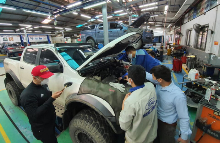 Ford Việt Nam tiếp tục 'vá' lỗi rò rỉ dầu trên Ranger, Raptor và Everest