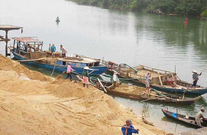 Hưng Yên: Nở rộ tình trạng kinh doanh cát không phép