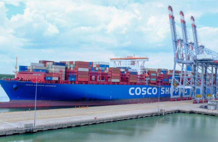 Tàu Cosco Shipping Aquarius sức chứa gần 2.500 container cập Cảng quốc tế Cái Mép
