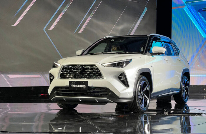 Toyota Innova 2023 và SUV đô thị cỡ nhỏ Yaris Cross sắp ra mắt khách hàng Việt