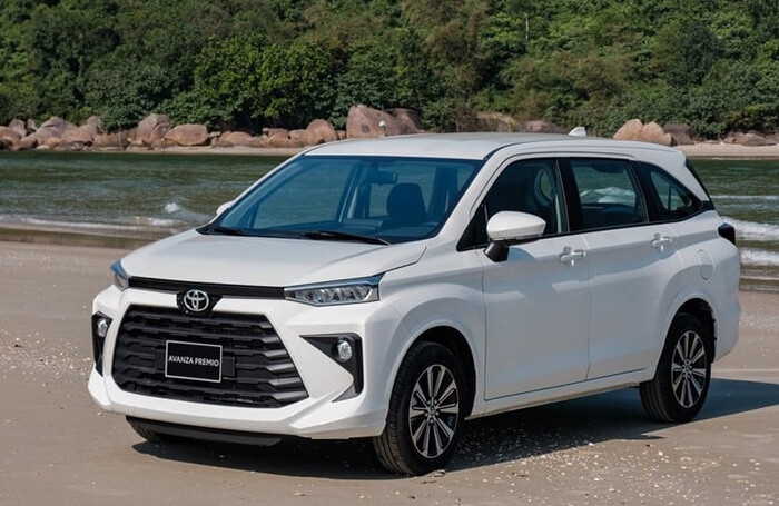 Toyota Việt Nam phân phối trở lại Avanza Premio MT