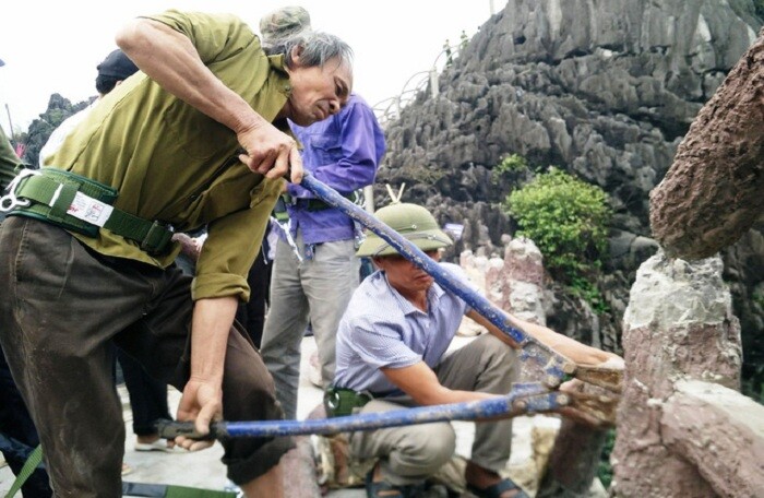 Ninh Bình: Chính thức tháo dỡ công trình ‘khủng’ xây trái phép tại Tràng An