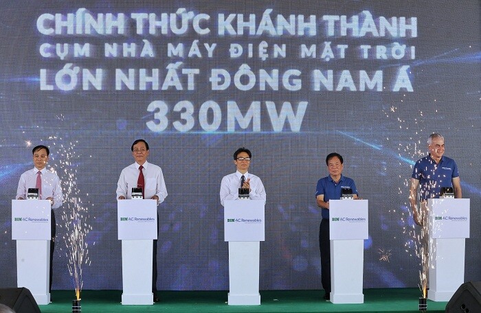 Khánh thành tổ hợp nhà máy điện mặt trời lớn nhất Đông Nam Á trị giá 7.000 tỷ