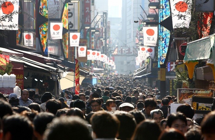 Nhật Bản: Nghịch lý kinh tế tăng trưởng nhưng lương không tăng
