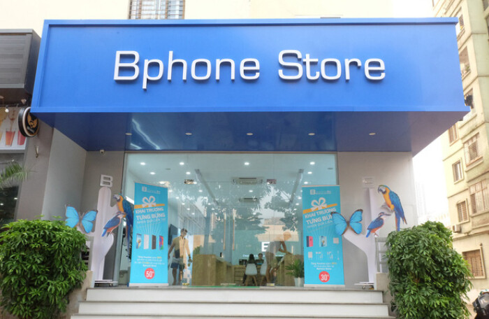 CEO Bkav Nguyễn Tử Quảng tuyên bố mở chuỗi cửa hàng Bphone Store trên toàn quốc