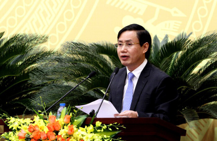 Chân dung Chánh Văn phòng Thành ủy Hà Nội Nguyễn Văn Tứ vừa bị bắt tạm giam
