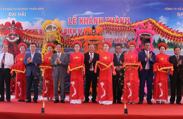Cụm nhà máy điện mặt trời lớn nhất Việt Nam chính thức được khánh thành