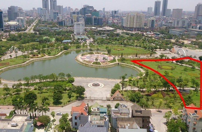 Phó Thủ tướng yêu cầu kiểm tra đề xuất xén đất công viên Cầu Giấy làm bãi đỗ xe
