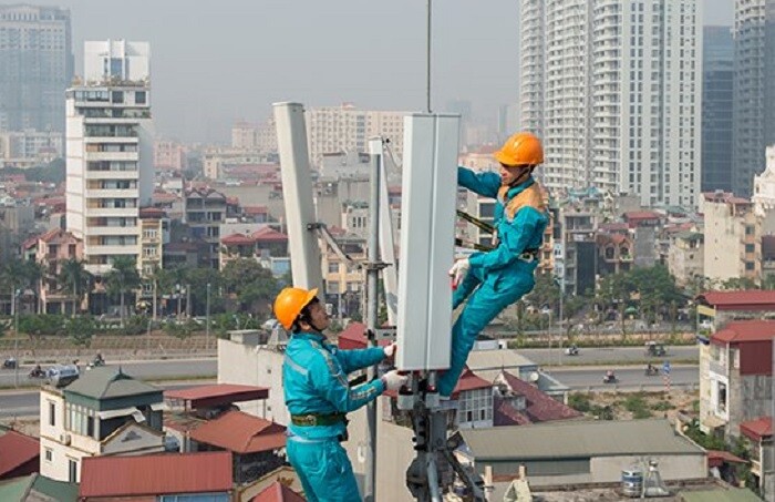 Viettel bắt đầu lắp đặt trạm 5G đầu tiên tại Việt Nam