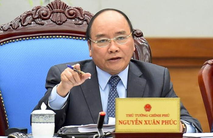 Thủ tướng Nguyễn Xuân Phúc yêu cầu 'làm rõ đúng, sai' việc tăng giá điện