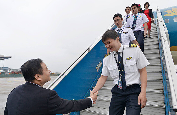 Bộ trưởng Nguyễn Văn Thể: 'Vietnam Airlines bị hãng hàng không mới lôi kéo nhân lực'