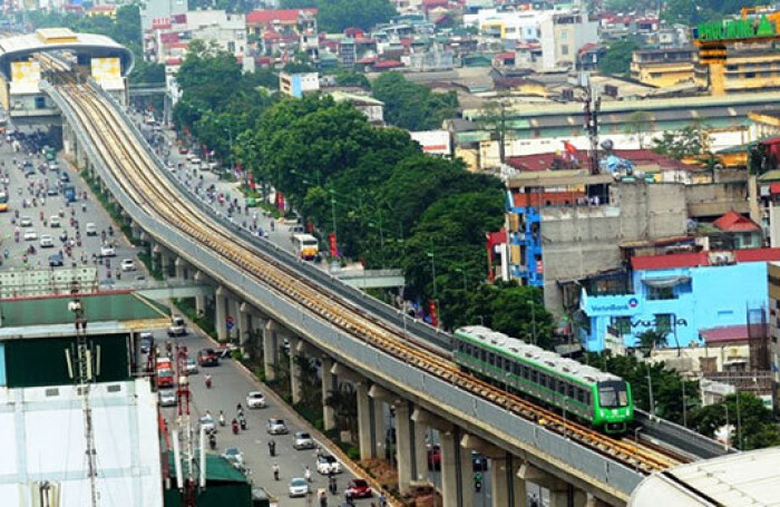 Giao thông tuần qua: Diễn biến mới tại tuyến đường 'đắt nhất hành tinh', Hà Nội làm thêm 2 tuyến đường sắt gần 106.000 tỷ