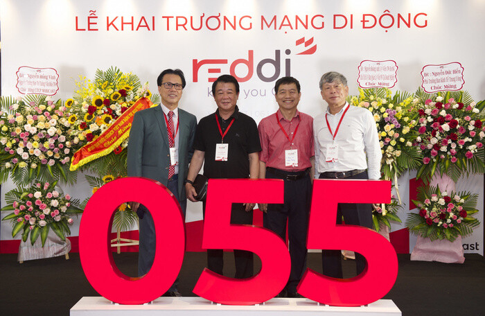 Việt Nam có mạng di động thứ 7 với tên gọi Reddi, đầu số 055