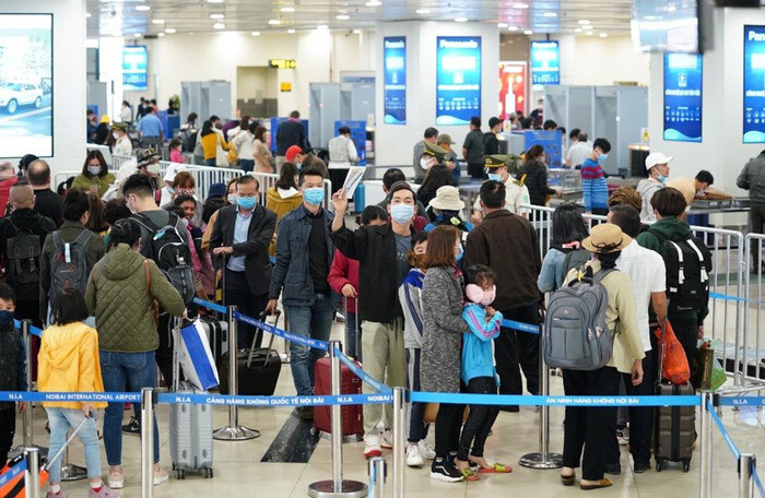 Bộ GTVT: 'Tuyệt đối không có việc đóng cửa sân bay Nội Bài'