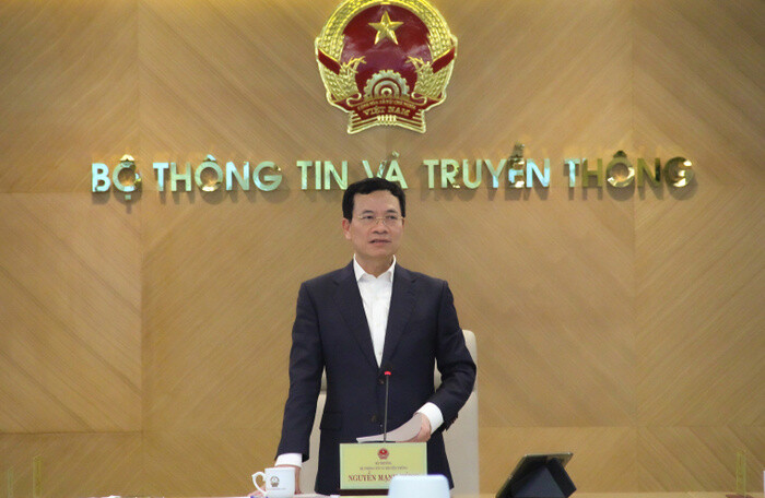 Bộ trưởng Nguyễn Mạnh Hùng: 'Nhiều cá nhân và tổ chức đang bị tổn thương trên không gian mạng'