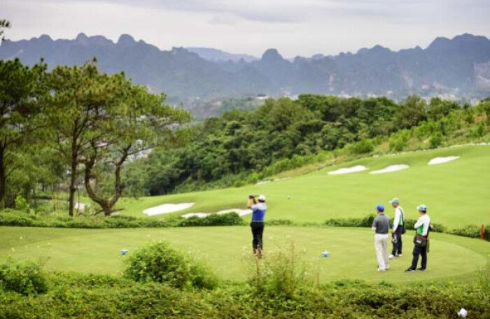Quảng Nam muốn nghiên cứu làm sân golf 18 lỗ tại núi Bằng Am