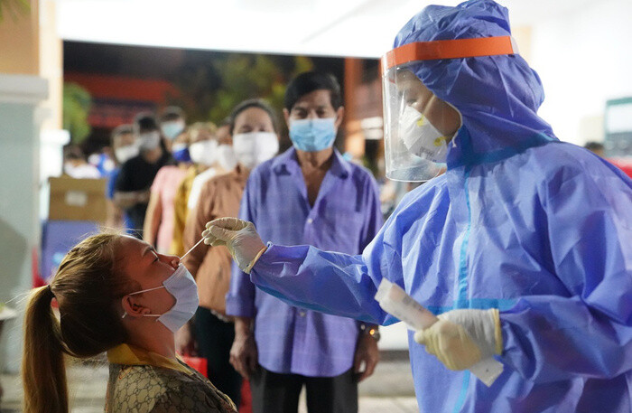 Việt Nam có hơn 1.300 ca nhiễm Covid-19 trong ngày 8/7