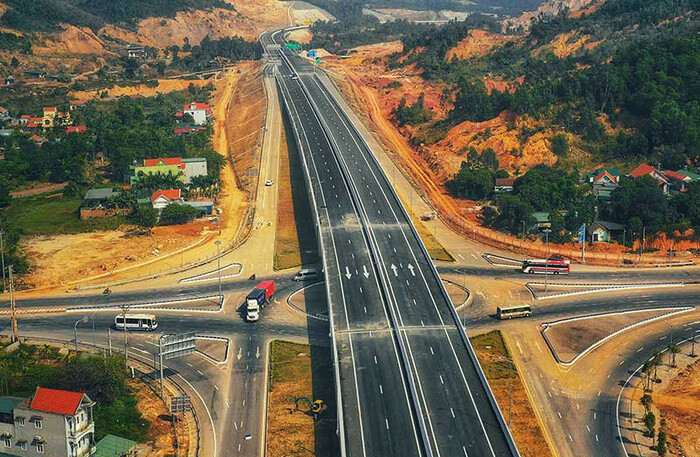 Trình Quốc hội quyết định đầu tư thêm 552km cao tốc Bắc - Nam, tổng vốn hơn 124.600 tỷ