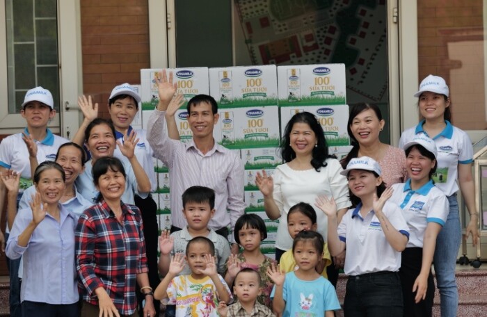 Vinamilk và Quỹ sữa Vươn cao Việt Nam thực hiện nhiều hoạt động hướng đến trẻ em