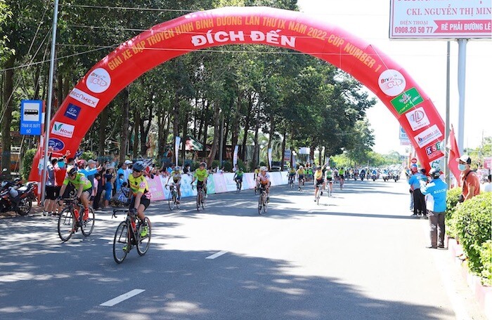 Number 1 Chanh, Dâu tiếp sức vận động viên tại giải xe đạp truyền hình Bình Dương lần thứ IX