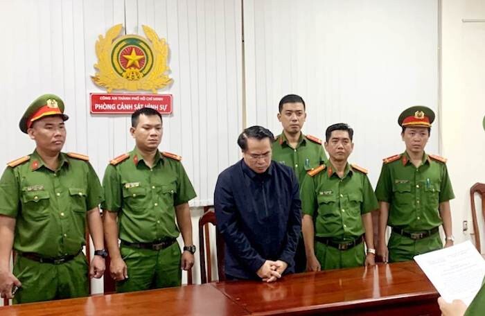 Khởi tố, bắt tạm giam Cục trưởng Cục Đăng kiểm Việt Nam Đặng Việt Hà