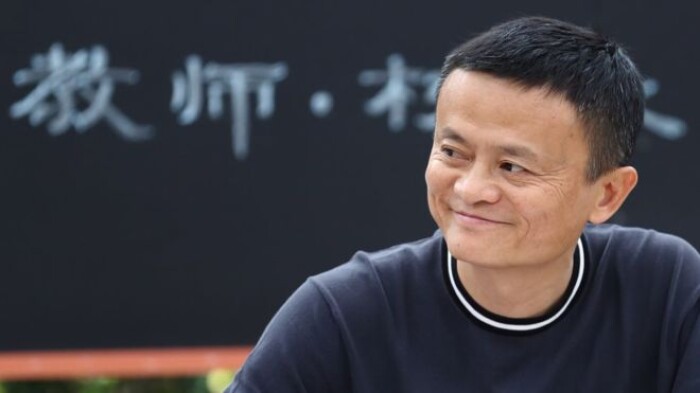 Vừa từ Việt Nam về, Jack Ma nhận tin 'tụt hạng' trong danh sách 400 người giàu nhất Trung Quốc
