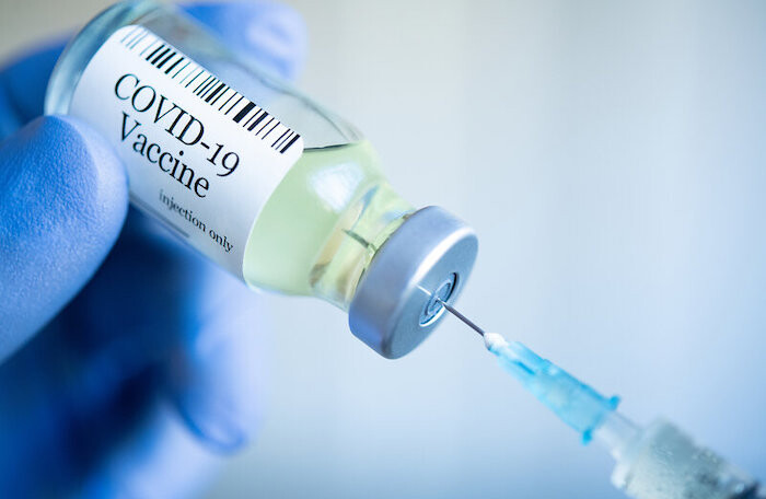 Chậm tiêm vaccine Covid-19, kinh tế toàn cầu sẽ thiệt hại 2.300 tỷ USD