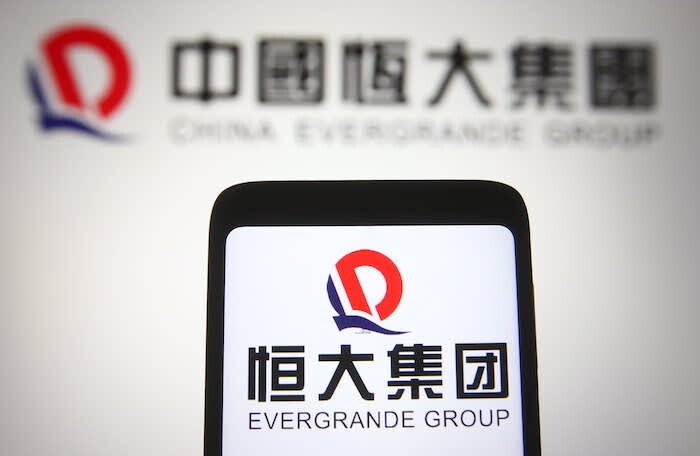 Cổ phiếu Evergrande giảm 14%, toàn bộ hệ thống tài chính Trung Quốc đối mặt với 'ác mộng'