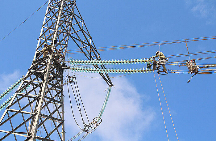 Công ty Trung Nam đề nghị làm đường dây 500 kV: Đằng sau khoản đầu tư hào phóng
