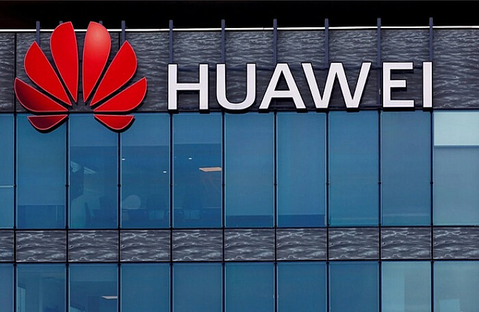 Huawei bị Samsung và LG bỏ rơi