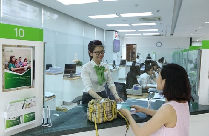 Lãi suất tiết kiệm ngân hàng Vietcombank mới nhất tháng 8 có gì hấp dẫn?