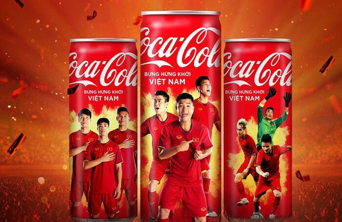 Coca-Cola sửa slogan quảng cáo ‘Mở lon Việt Nam’