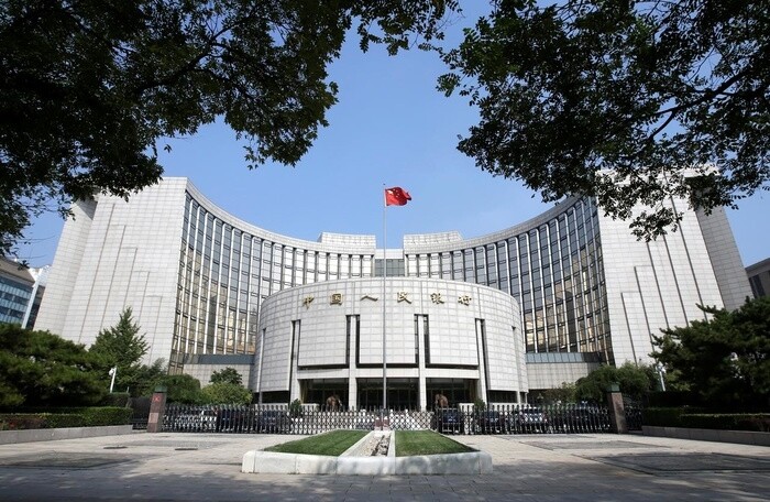 Dự trữ ngoại hối của Trung Quốc tiếp tục giảm mạnh