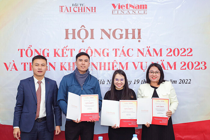 VietnamFinance tổ chức thành công hội nghị tổng kết năm 2022