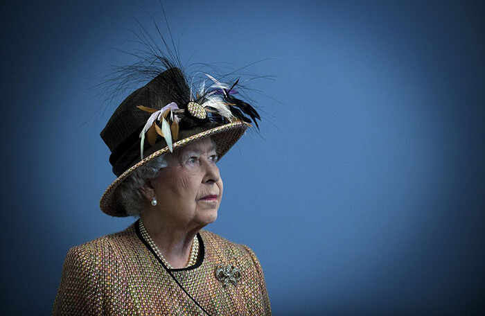 Nữ hoàng Anh Elizabeth qua đời ở tuổi 96, Thái tử Charles kế vị